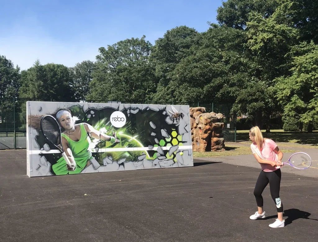 Tennis AP hitting 1 - REBO